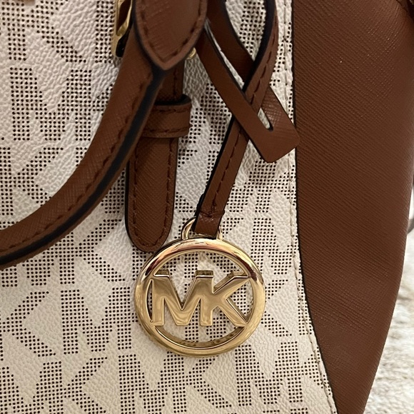 Michael Kors Messenger Bag - Picture 6 of 6